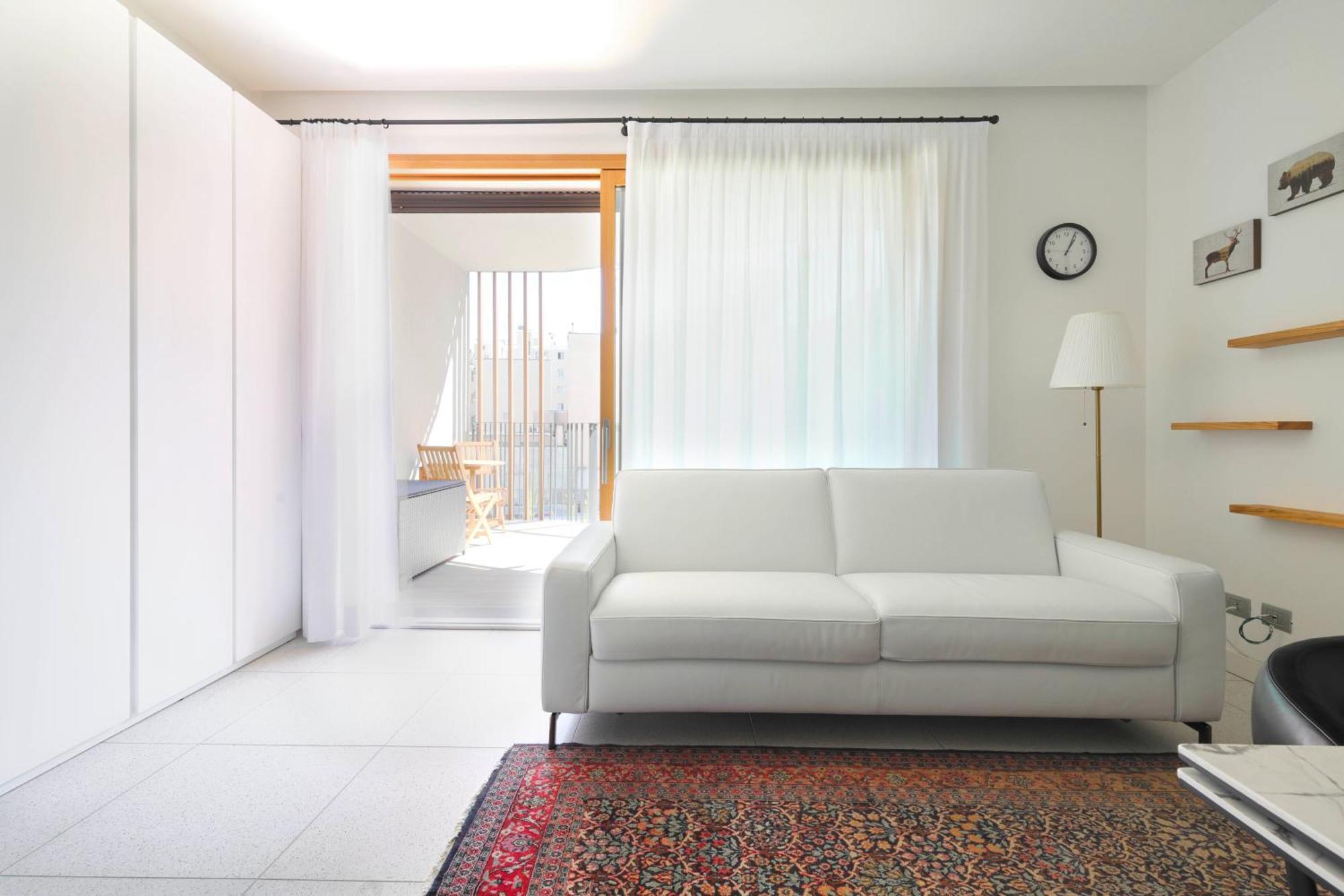 Luxury Apartment Con Terrazza, Palestra, Cowork & Box Privato Милан Экстерьер фото